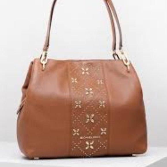 Leighton studded shoulder bag Price firm - Picture 2 of 7
